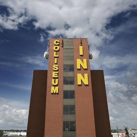 Coliseum Inn Edmonton Dış mekan fotoğraf