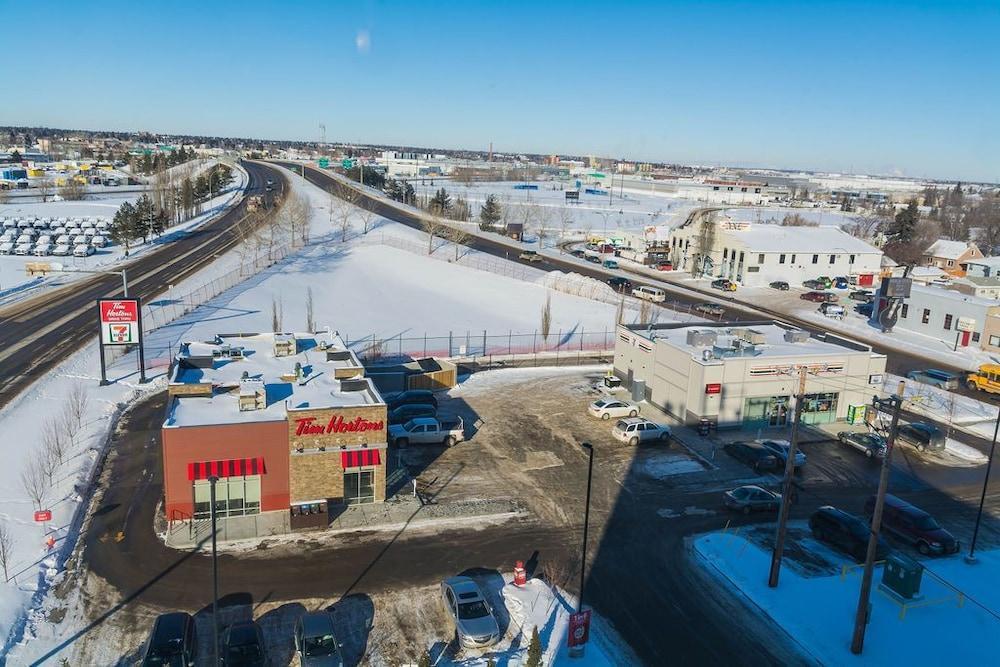Coliseum Inn Edmonton Dış mekan fotoğraf