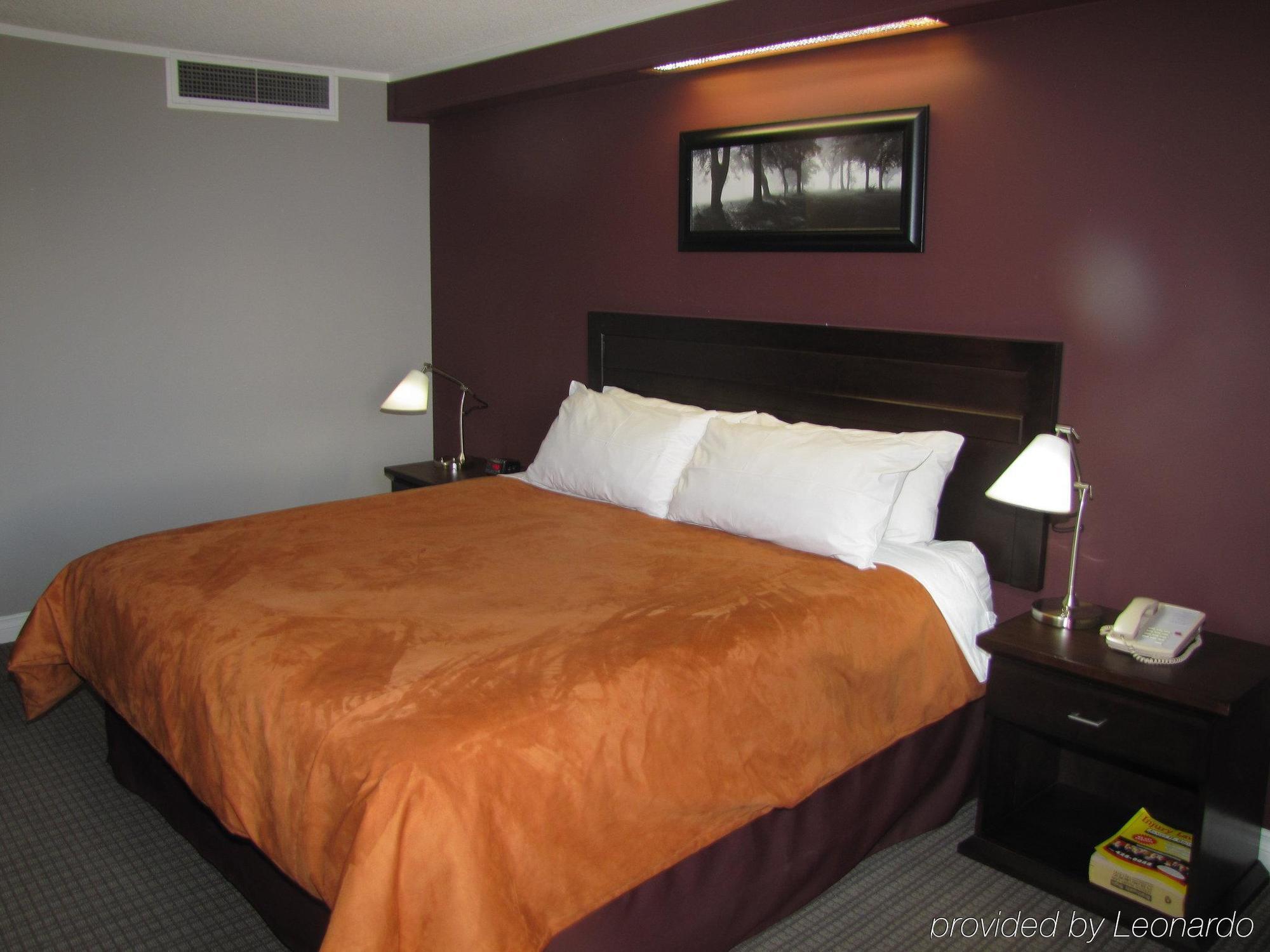 Coliseum Inn Edmonton Oda fotoğraf